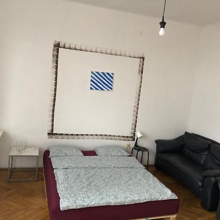 Апартаменты Pokoj 11A Краков Экстерьер фото