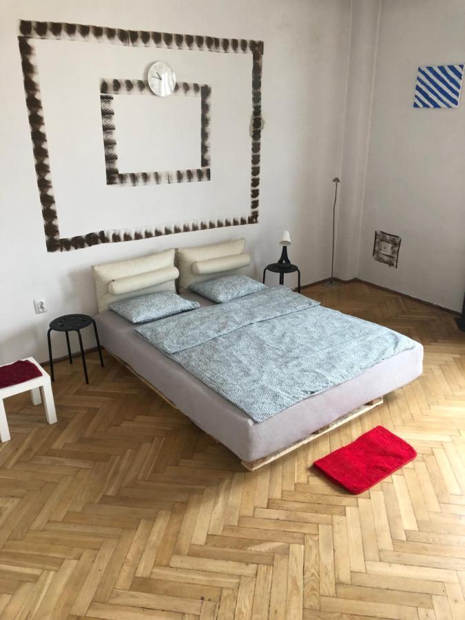 Апартаменты Pokoj 11A Краков Экстерьер фото